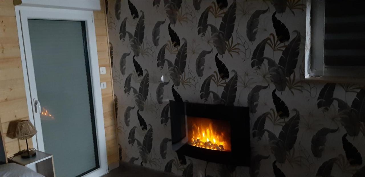 Le Nid Douillet D'Alsace Et Sa Balneo Villa Ottmarsheim Luaran gambar