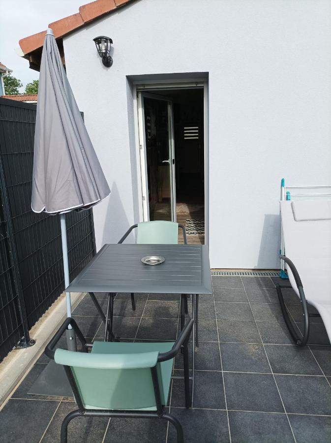 Le Nid Douillet D'Alsace Et Sa Balneo Villa Ottmarsheim Luaran gambar